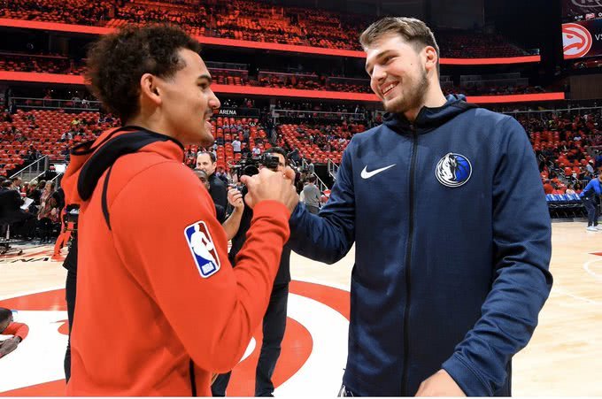 图片报：因两名前锋状态差，多特考虑冬窗签维罗纳前锋焦瓦内（图片报：两名前锋低迷，多特或冬窗引进维罗纳前锋焦瓦内）