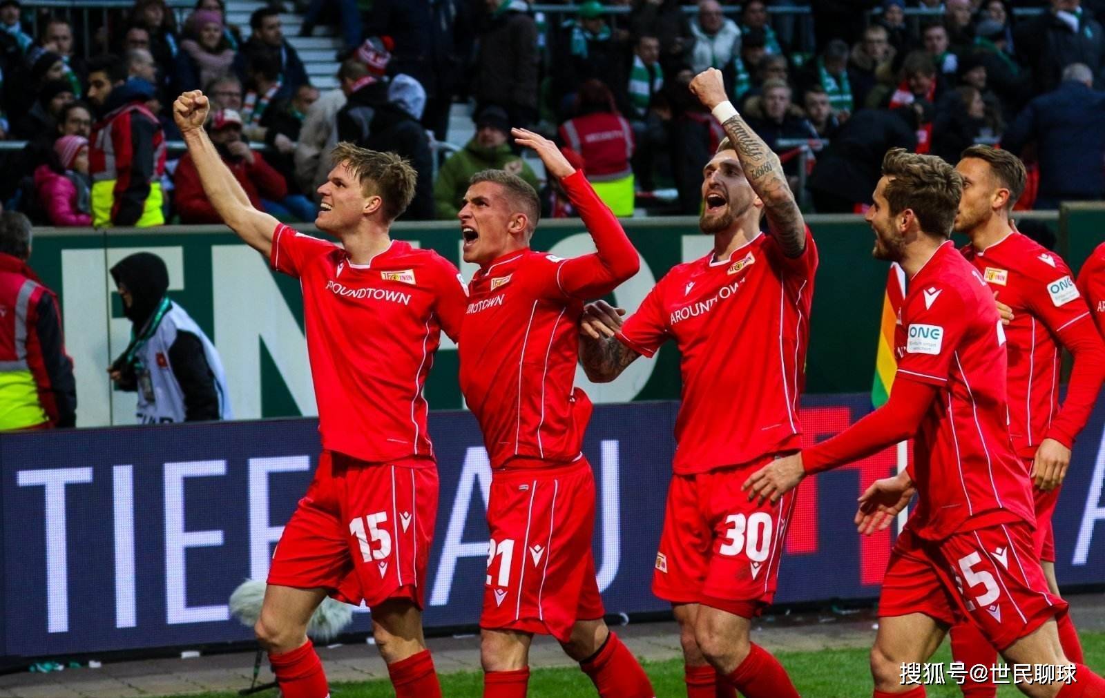 马德兴：海港队低调埋头干事，球迷不树敌，这是中超需要的（马德兴：海港低调专注，球迷不对立，这正是中超所需）