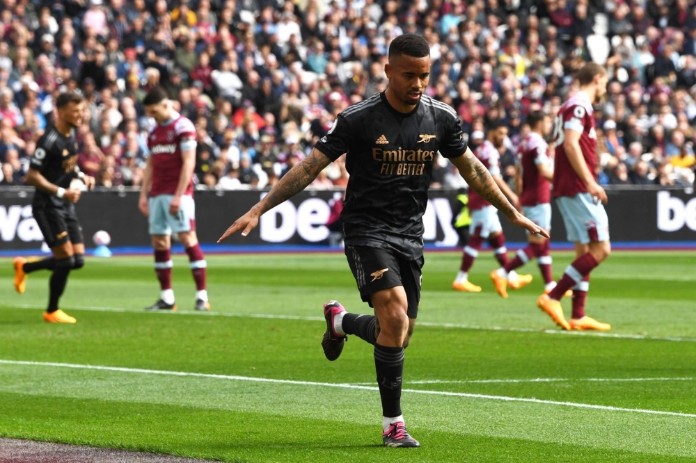 山东泰山达成中国顶级联赛总积分1500分里程碑，为中超首队（山东泰山破中国顶级联赛1500分大关，率先成为中超首队）