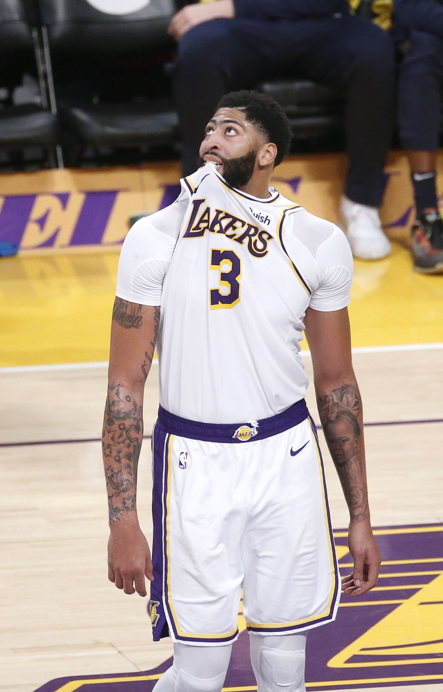 洛卡特利：意大利绝不应该是这样的水平，明附加赛必须做得更好（洛卡特利：这不是意大利应有的水准，附加赛必须踢得更好）