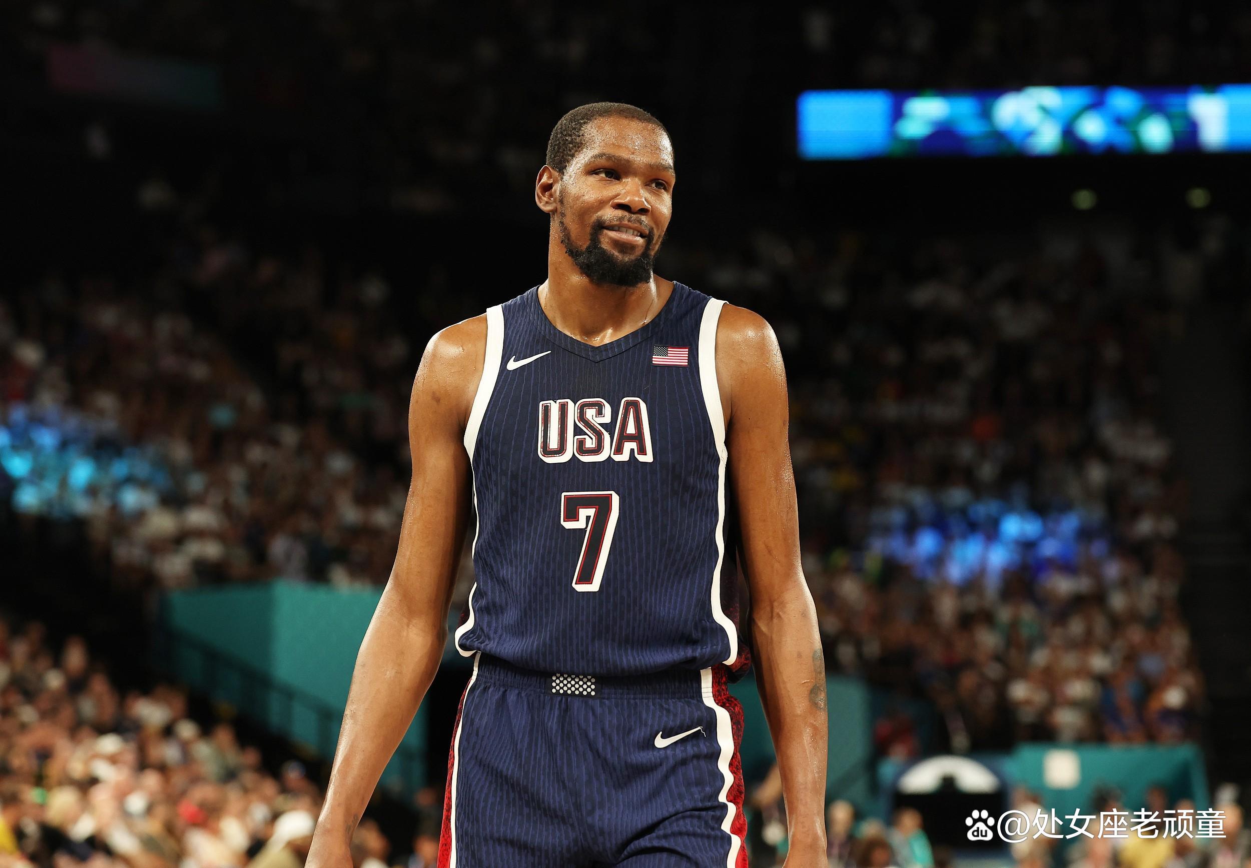 巴萨纪念梅西一队首秀22周年：传奇从这里开始（巴萨致敬梅西一线队首秀22周年：传奇自此启程）